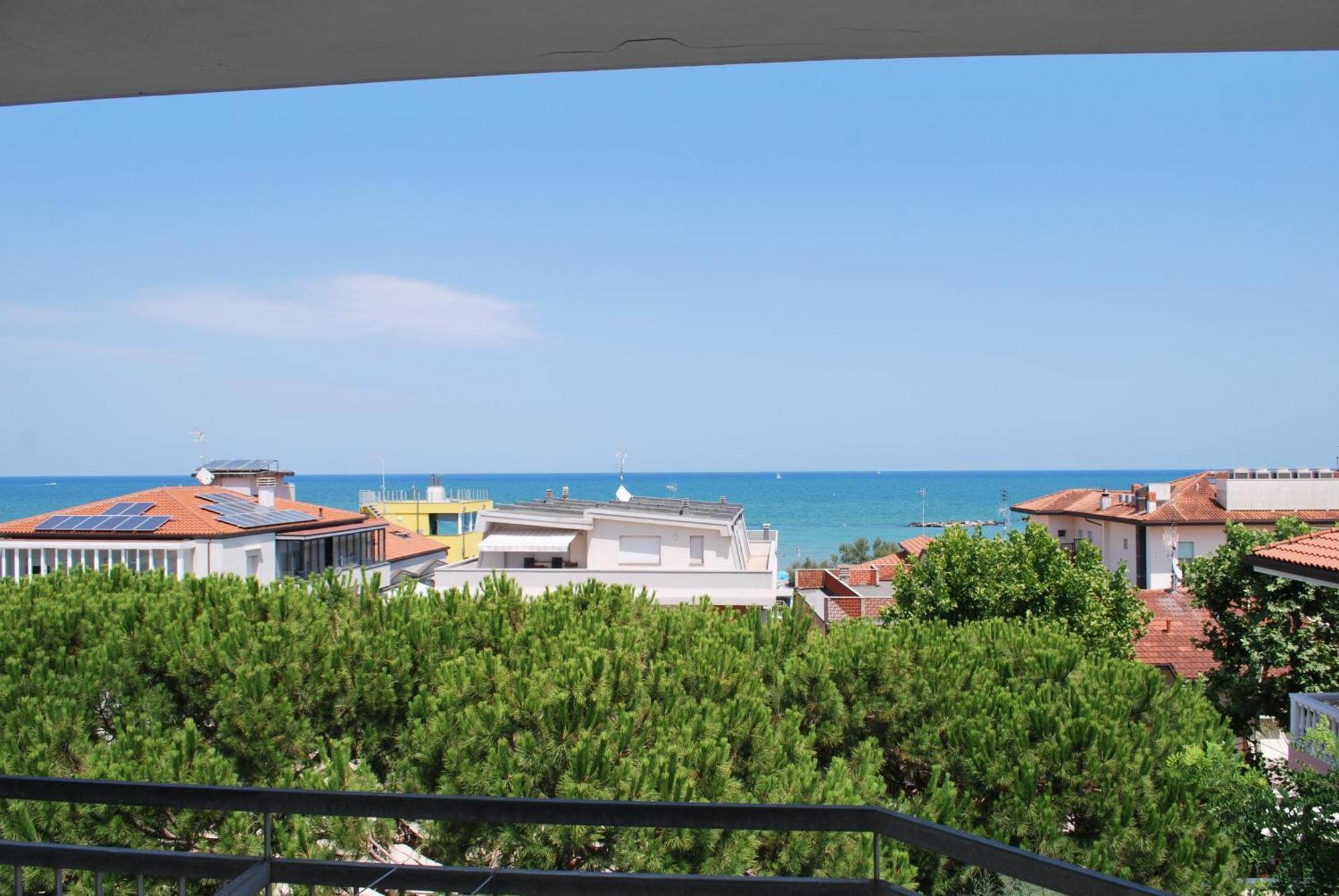 Hotel Villa Verde San Mauro Mare Buitenkant foto